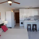 아파트호텔 Wyndham Residences Golf Del Sur 산미겔데아보나