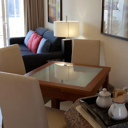 Wyndham Residences Golf Del Sur