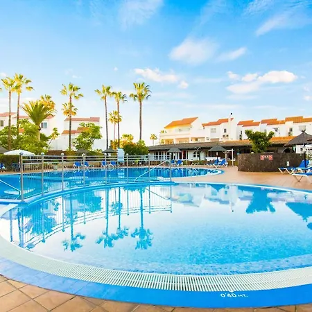 公寓式酒店 Wyndham Residences Golf Del Sur 圣米格尔德阿沃纳