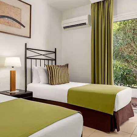 公寓式酒店 Wyndham Residences Golf Del Sur 圣米格尔德阿沃纳