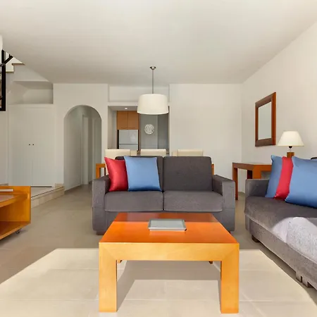 Wyndham Residences Golf Del Sur 3* 圣米格尔德阿沃纳
