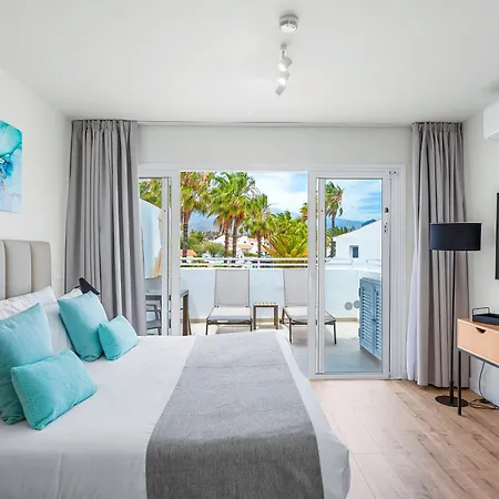 公寓式酒店 Wyndham Residences Golf Del Sur 3*
