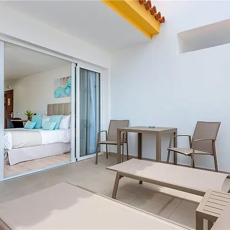 Wyndham Residences Golf Del Sur Ξενοδοχείο με διαμερίσματα 3*