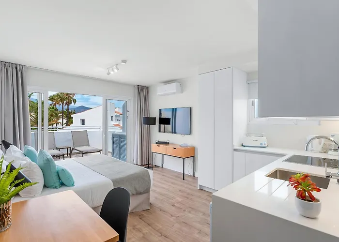 Wyndham Residences Golf Del Sur Ξενοδοχείο με διαμερίσματα Σαν Μιγκέλ ντε Αμπόνα